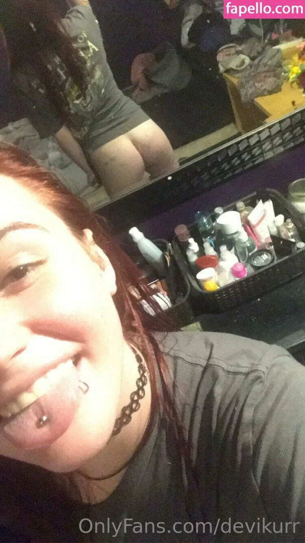 devikurr Onlyfans Photo Gallery 