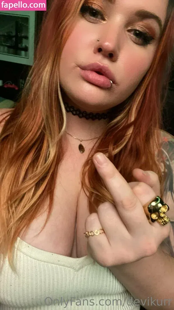 devikurr Onlyfans Photo Gallery 