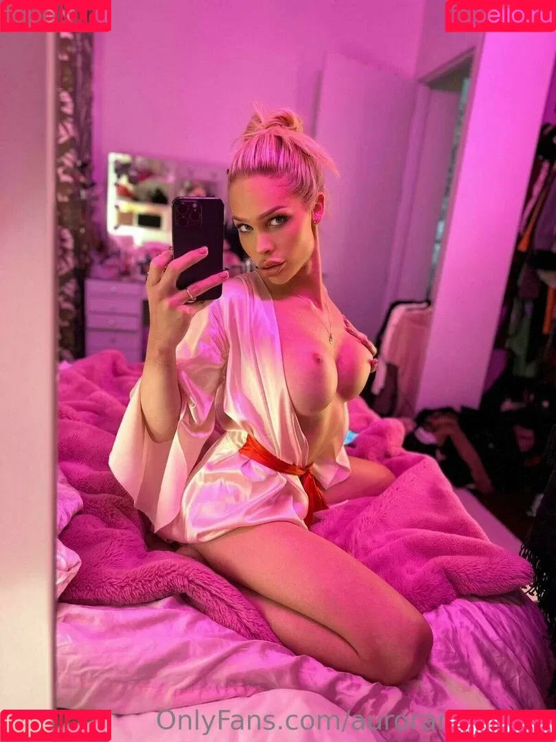 Aurora North Onlyfans Photo Gallery 