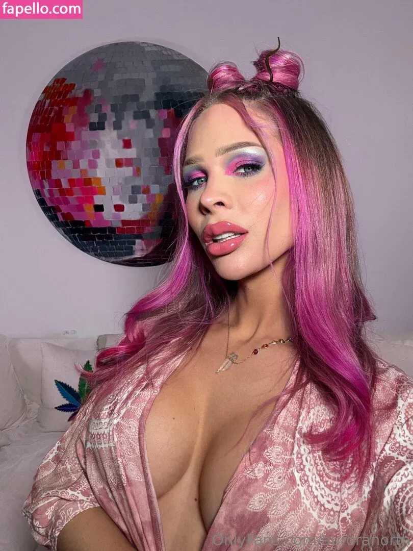 Aurora North Onlyfans Photo Gallery 