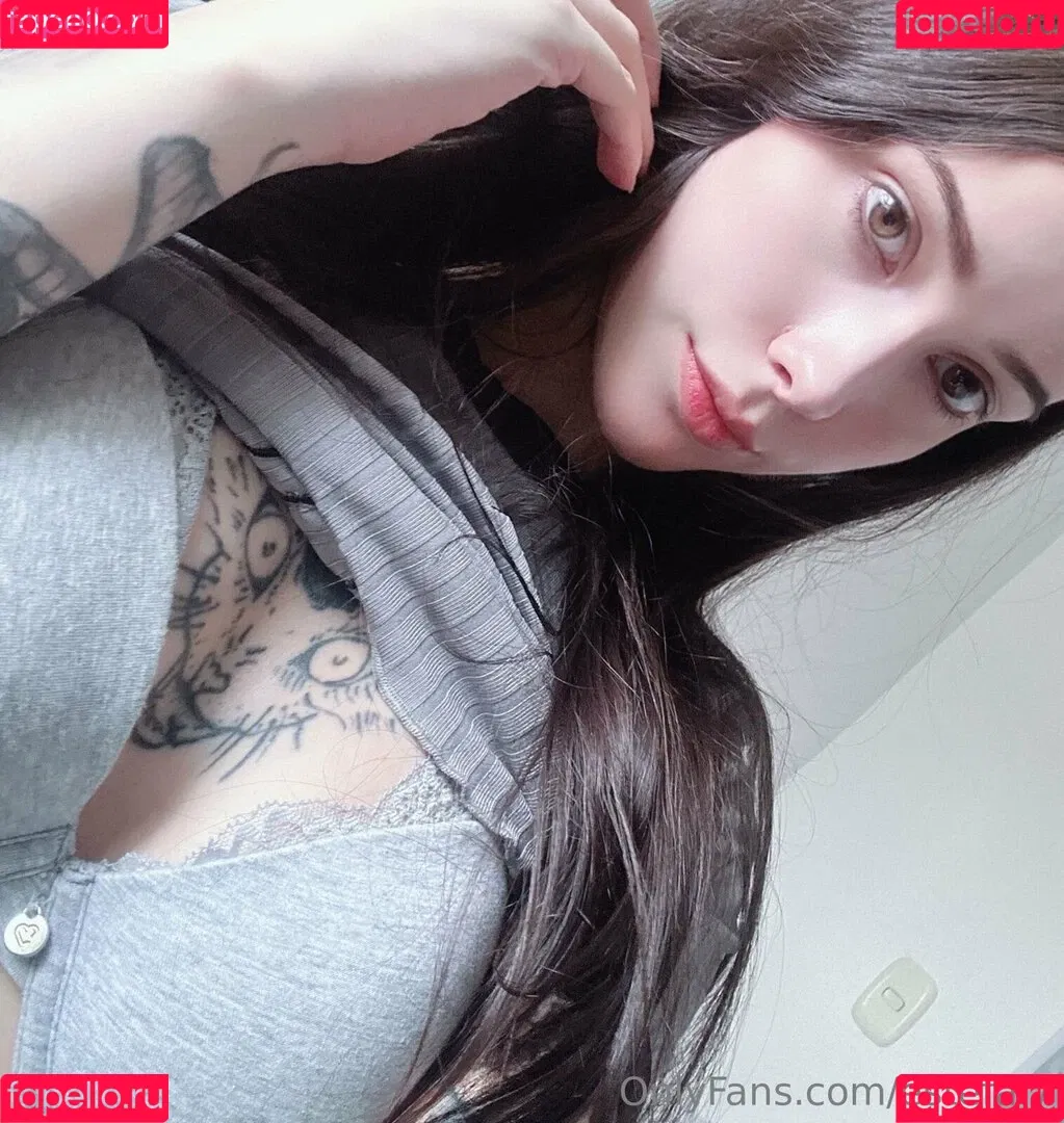 Laura Maya Onlyfans Photo Gallery 