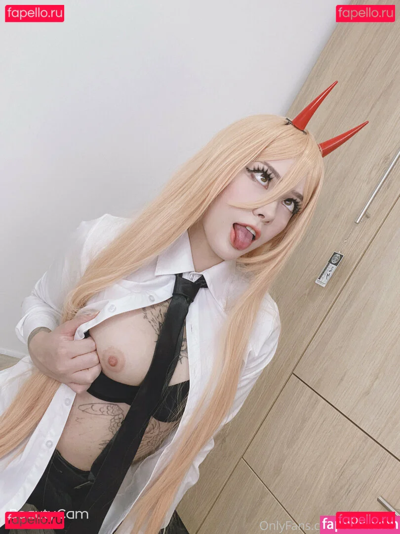 Laura Maya Onlyfans Photo Gallery 