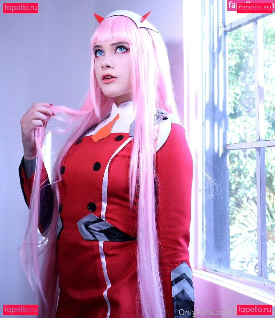 Laura Maya Onlyfans Photo Gallery 