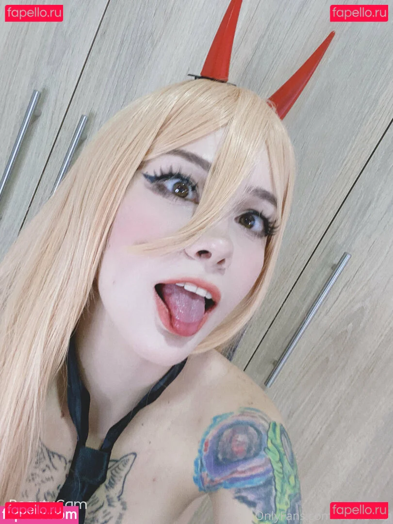 Laura Maya Onlyfans Photo Gallery 