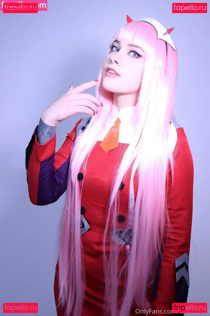 Laura Maya Onlyfans Photo Gallery 