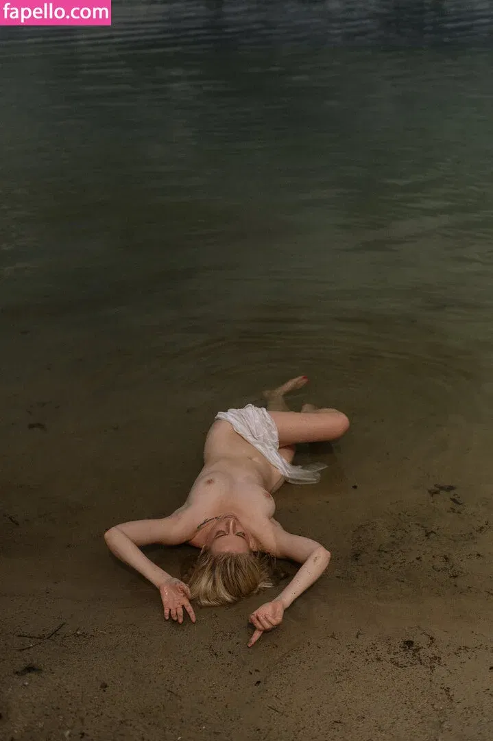 mira.vainer Onlyfans Photo Gallery 