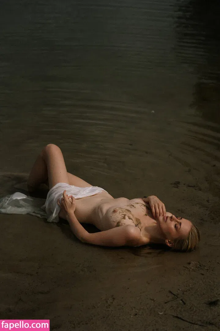 mira.vainer Onlyfans Photo Gallery 