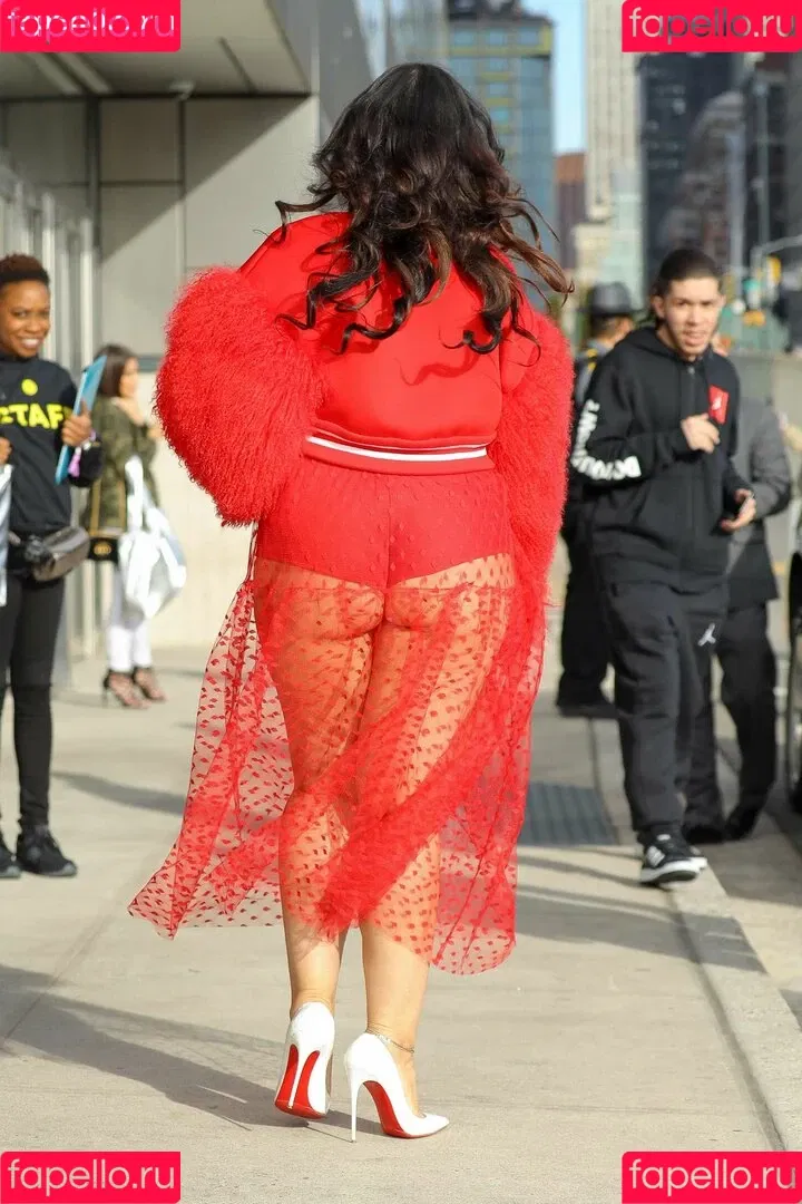 Dascha Polanco Onlyfans Photo Gallery 