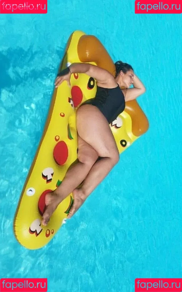 Dascha Polanco Onlyfans Photo Gallery 