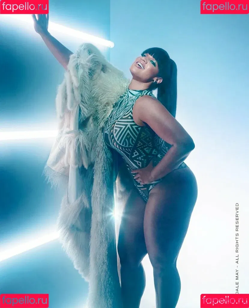 Dascha Polanco Onlyfans Photo Gallery 