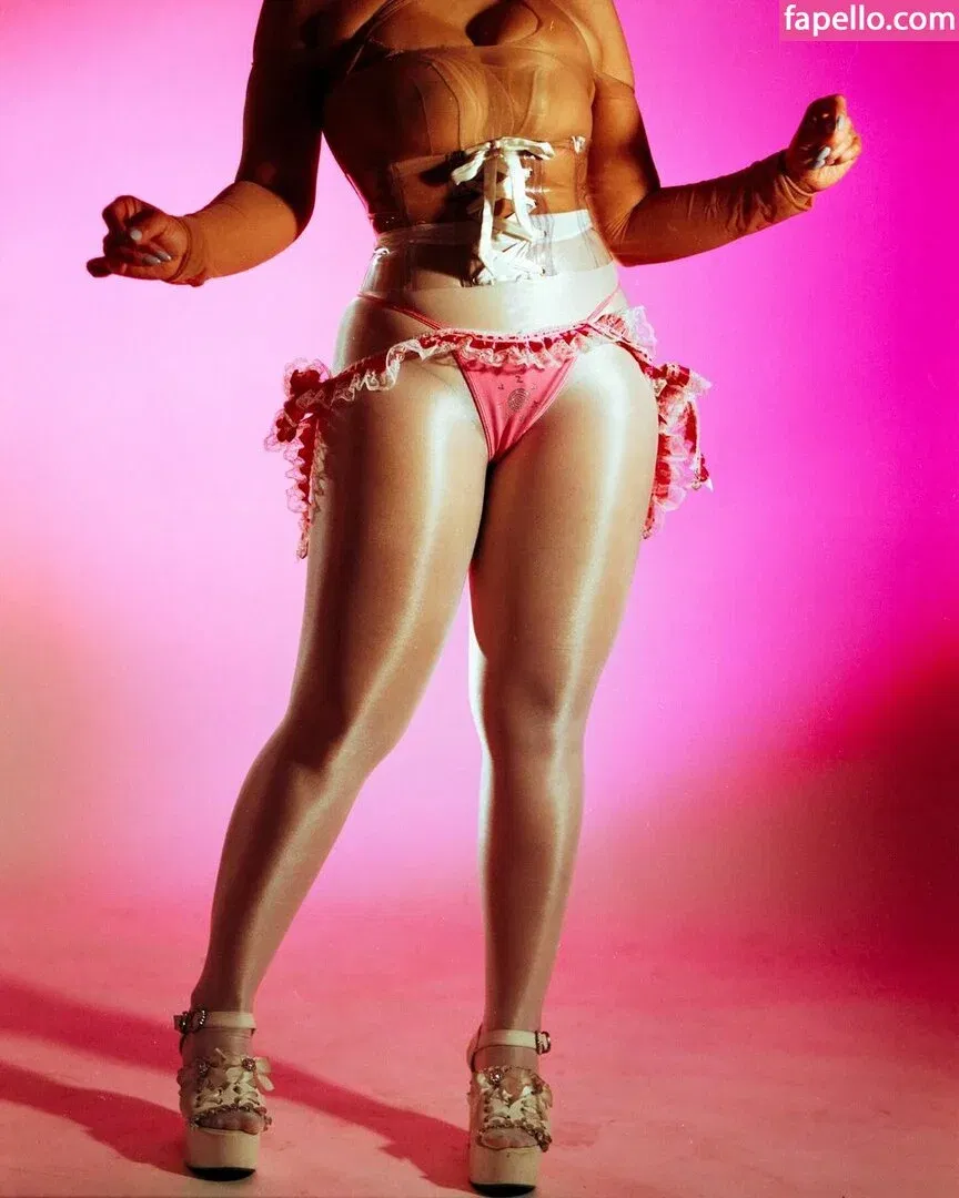 Dascha Polanco Onlyfans Photo Gallery 