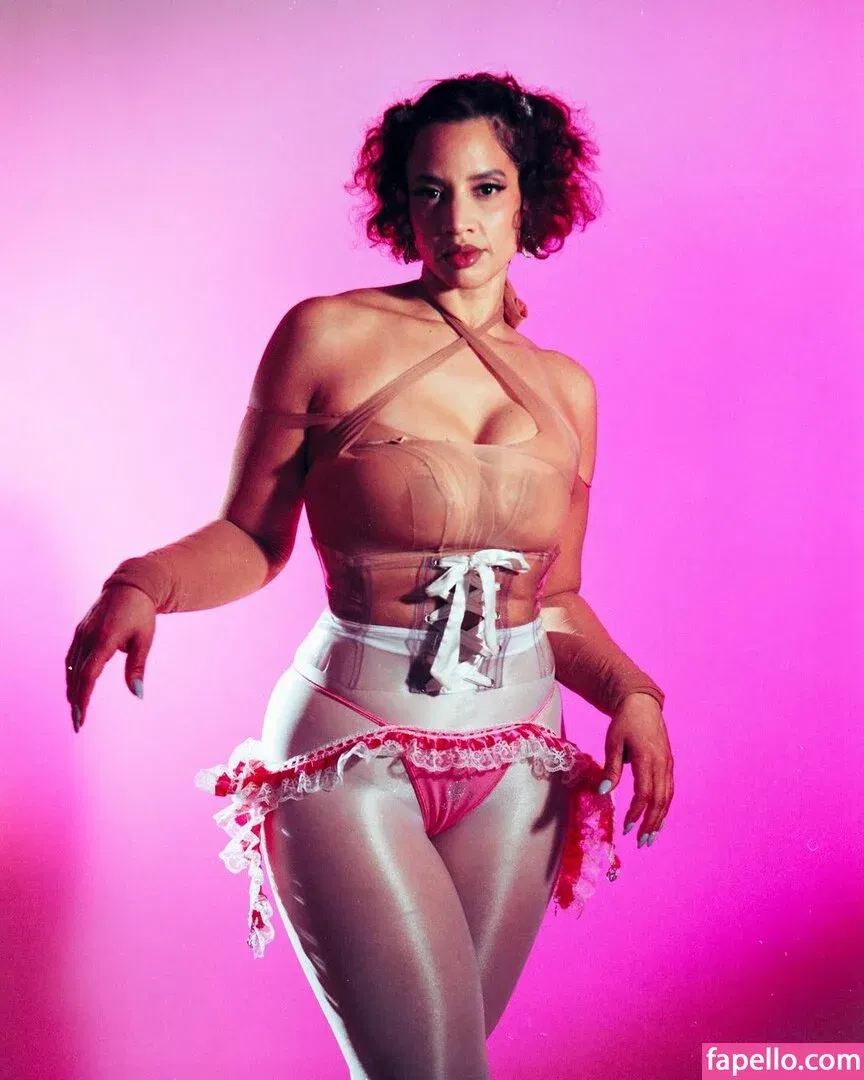 Dascha Polanco Onlyfans Photo Gallery 