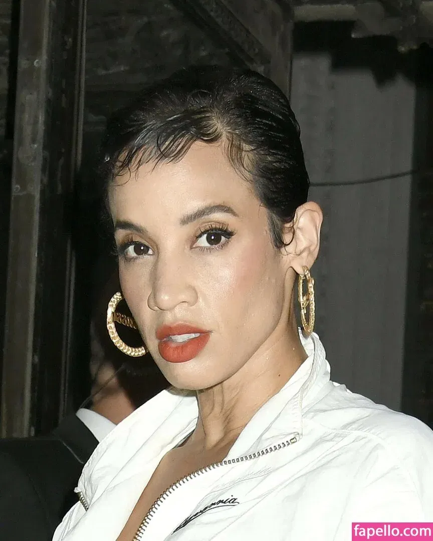 Dascha Polanco Onlyfans Photo Gallery 