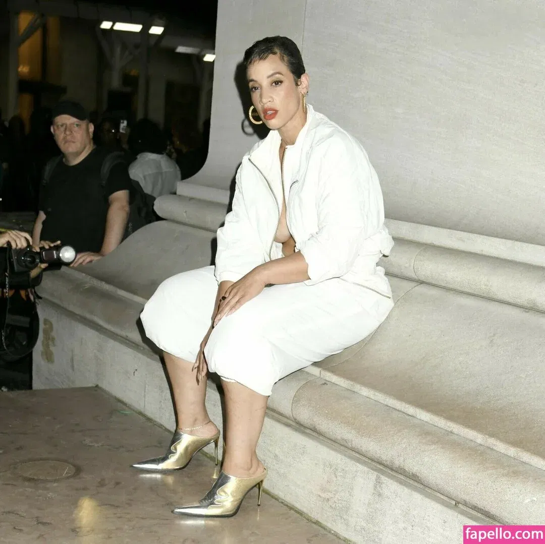 Dascha Polanco Onlyfans Photo Gallery 