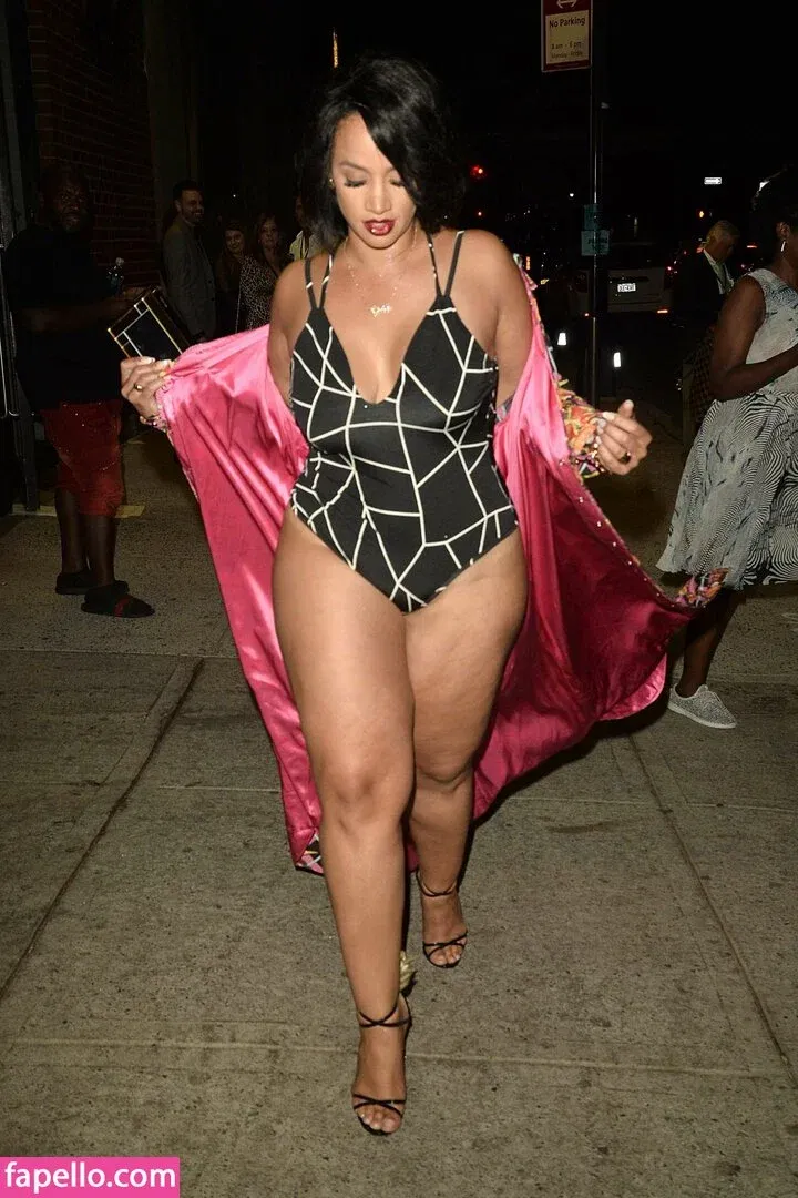 Dascha Polanco Onlyfans Photo Gallery 