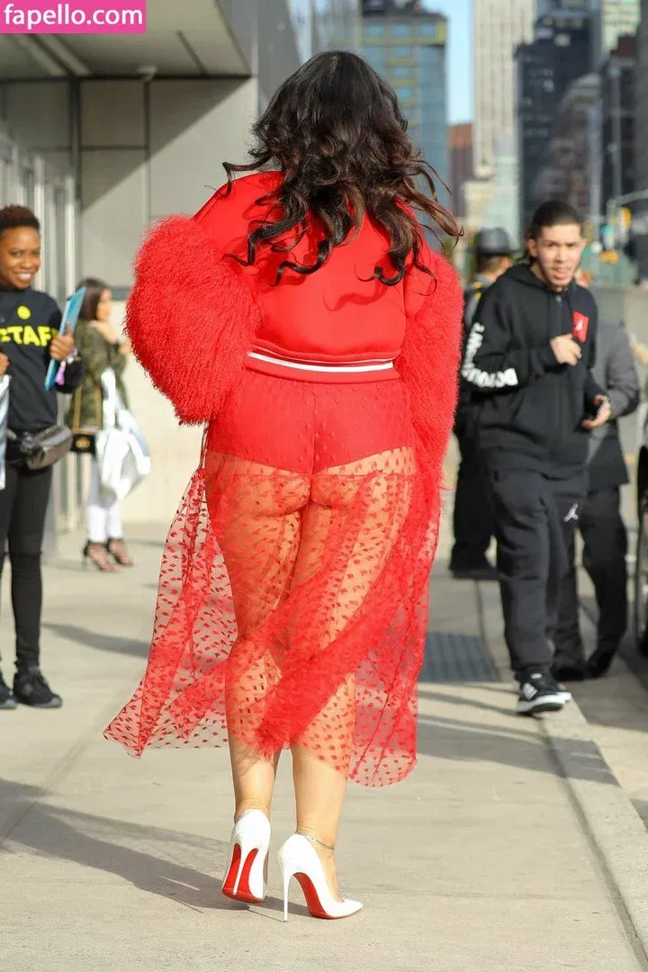 Dascha Polanco Onlyfans Photo Gallery 