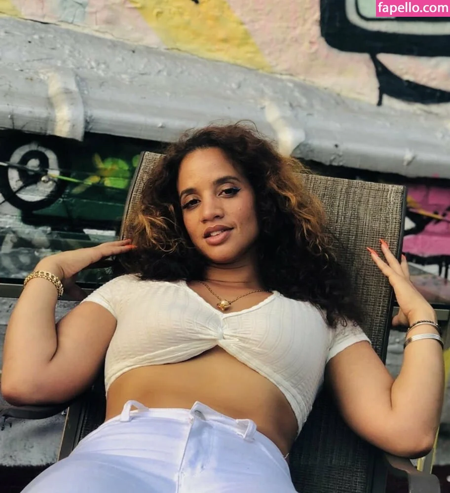 Dascha Polanco Onlyfans Photo Gallery 