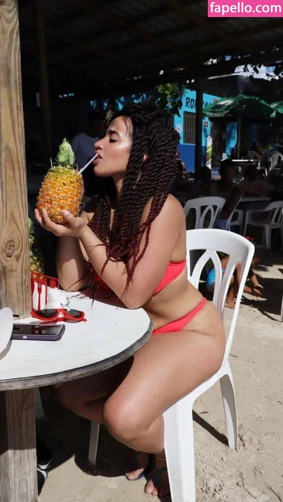 Dascha Polanco Onlyfans Photo Gallery 