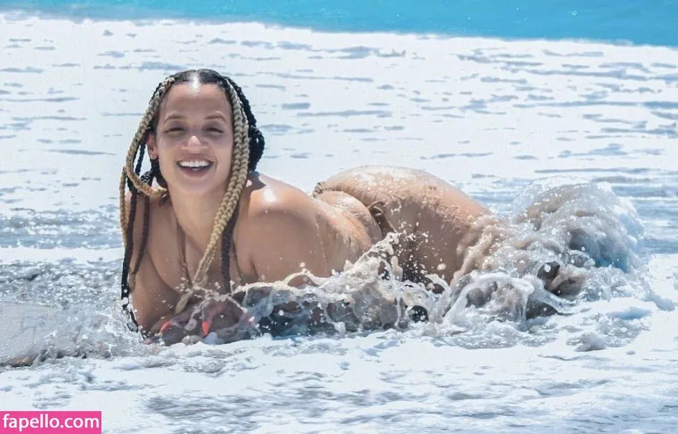 Dascha Polanco Onlyfans Photo Gallery 