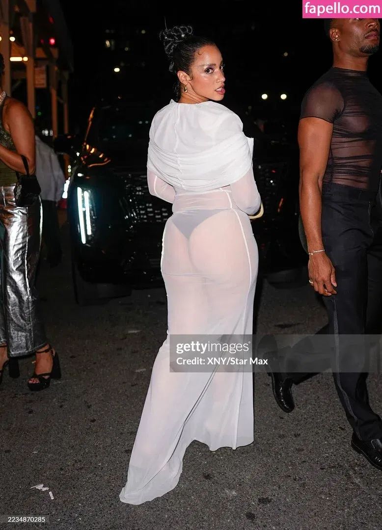 Dascha Polanco Onlyfans Photo Gallery 