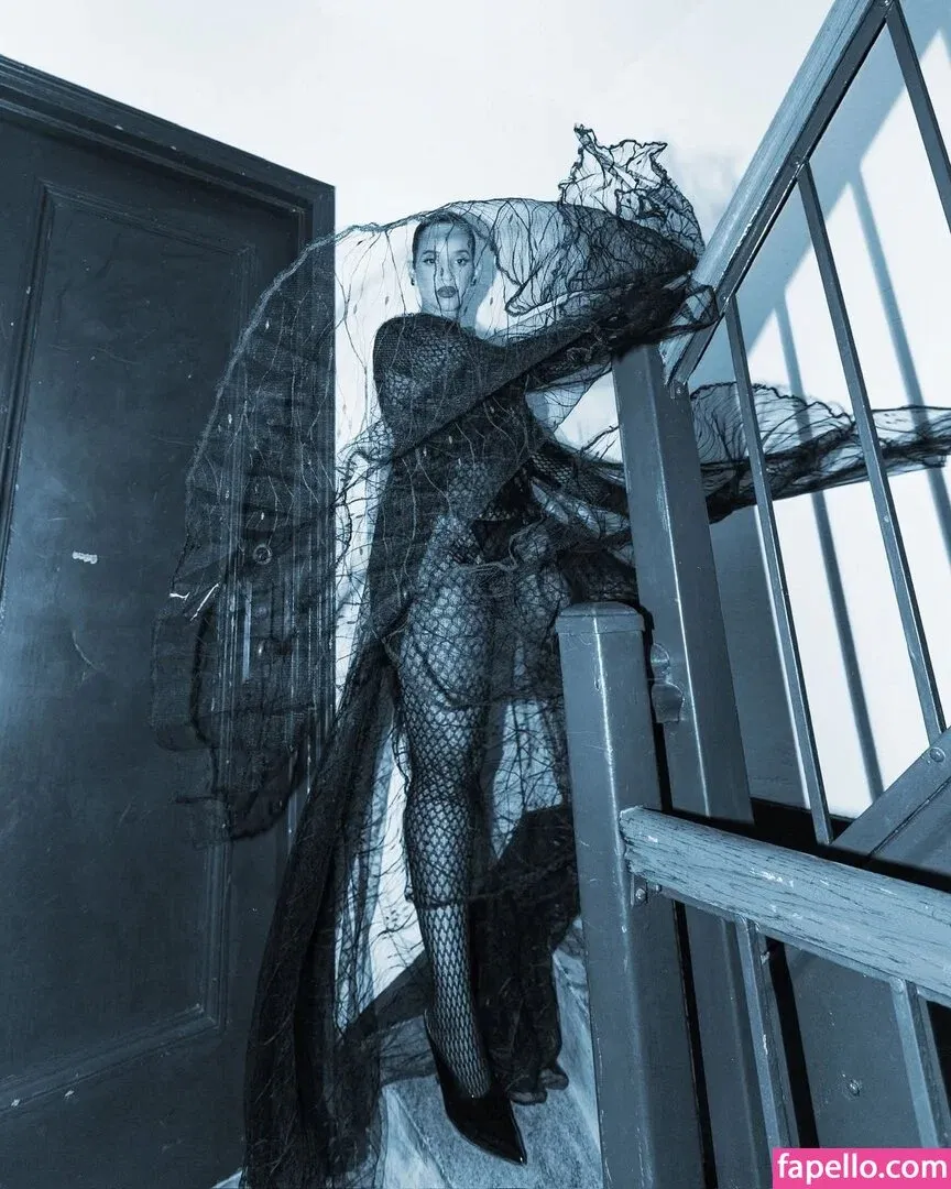 Dascha Polanco Onlyfans Photo Gallery 