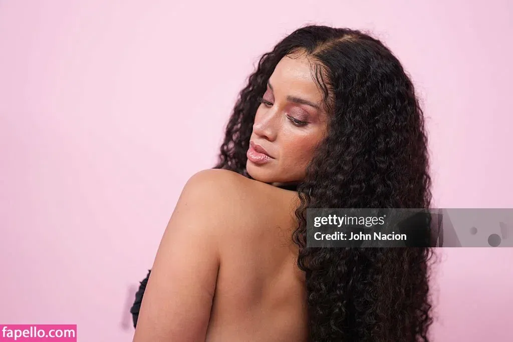Dascha Polanco Onlyfans Photo Gallery 
