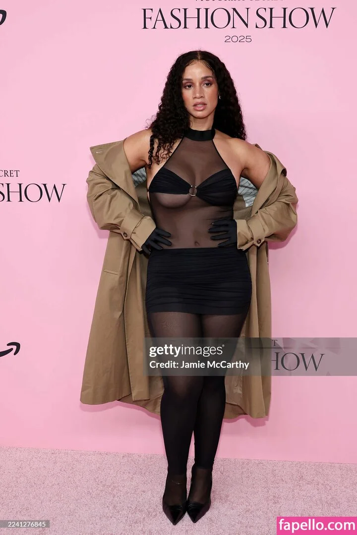 Dascha Polanco Onlyfans Photo Gallery 