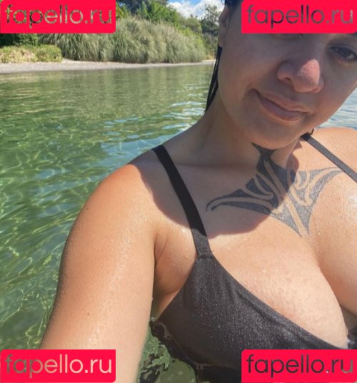 Hinemaori Onlyfans Photo Gallery 