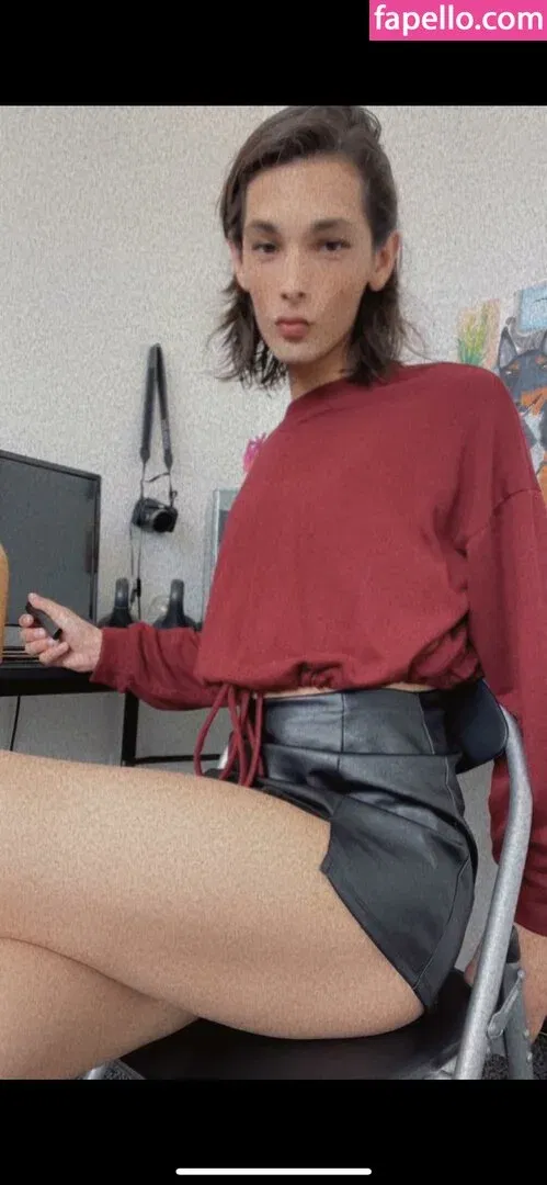 BiTwink97 Onlyfans Photo Gallery 