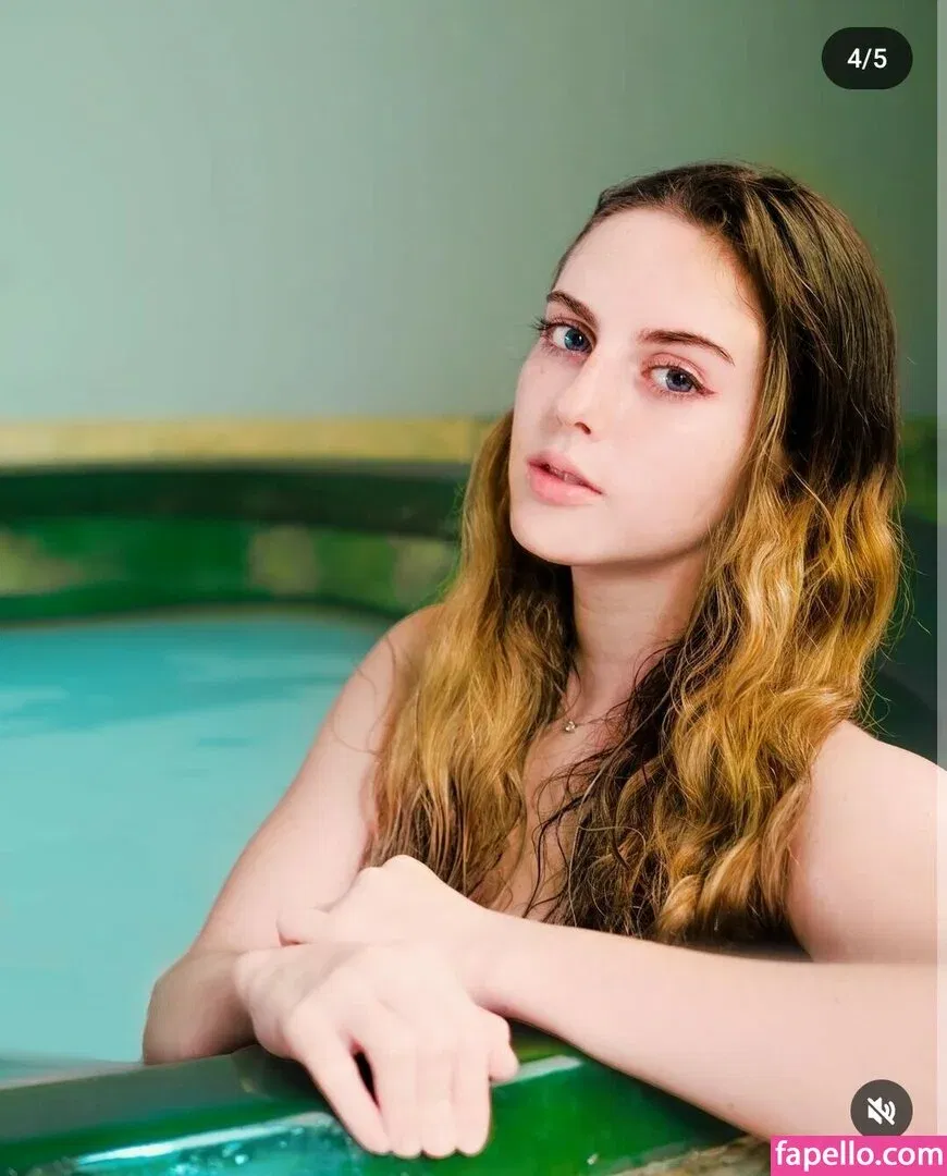 Beatriz Fernandes Onlyfans Photo Gallery 