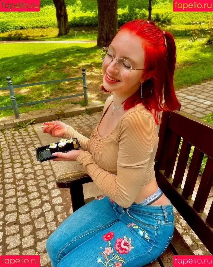 _xenia_mlr_ Onlyfans Photo Gallery 