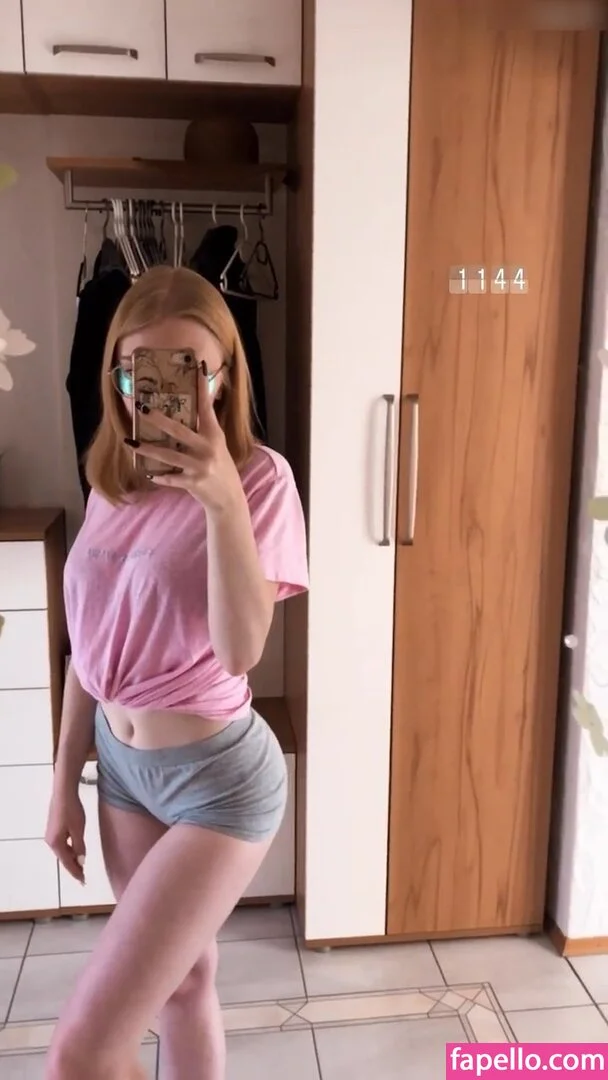 _xenia_mlr_ Nude Onlyfans Photo 13