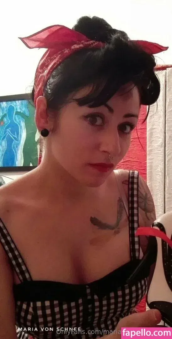 mariavonschneefree Onlyfans Photo Gallery 