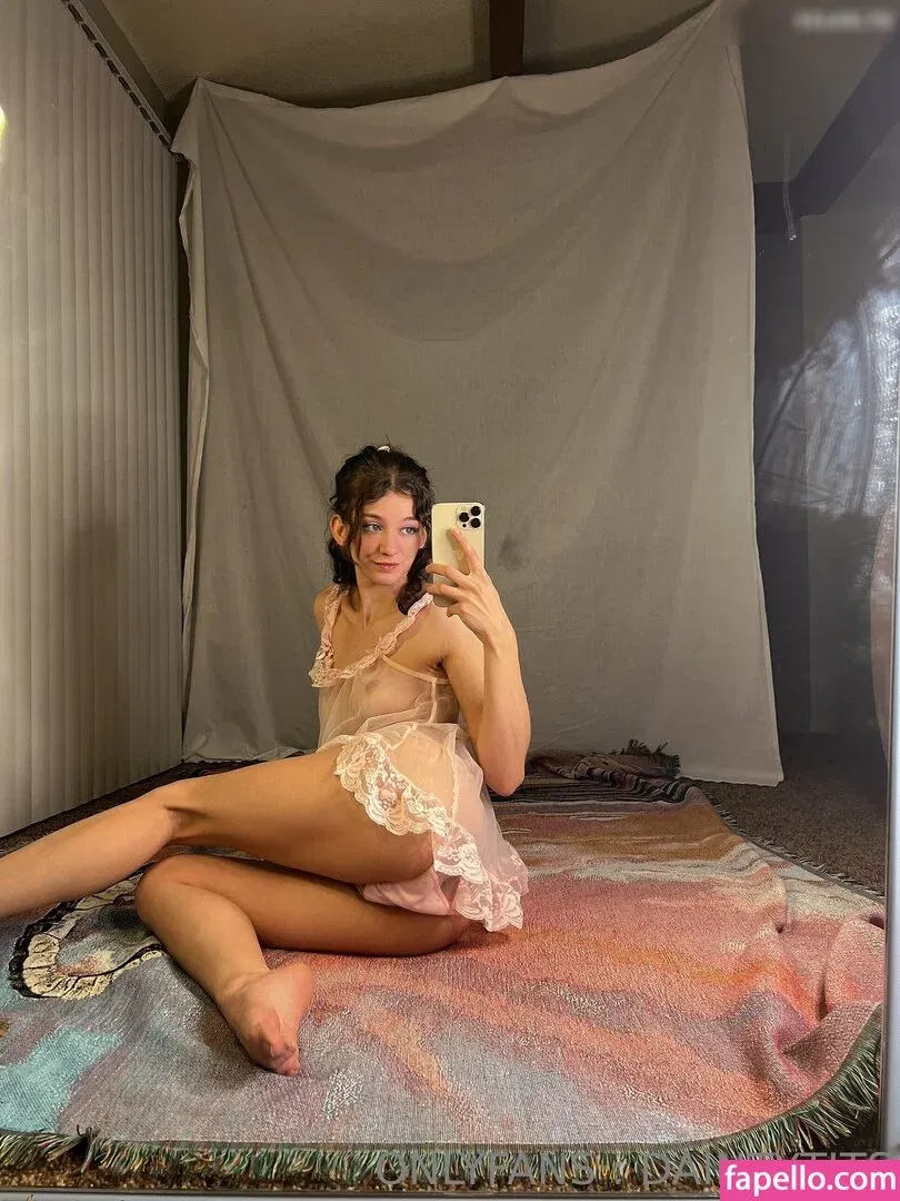 daintytits Onlyfans Photo Gallery 