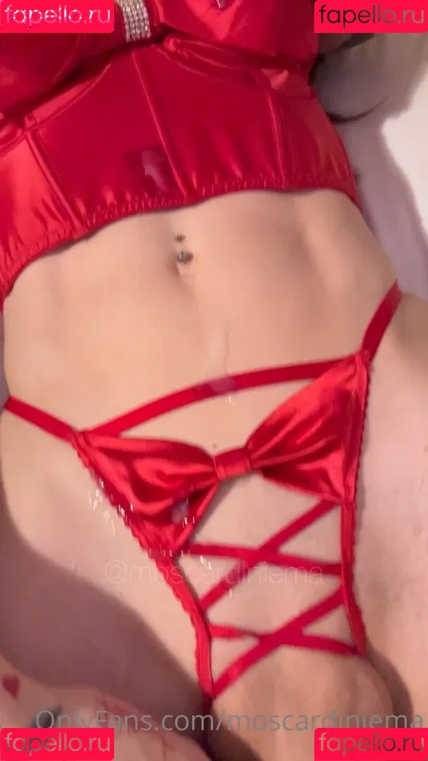 Moscardiniema Onlyfans Photo Gallery 