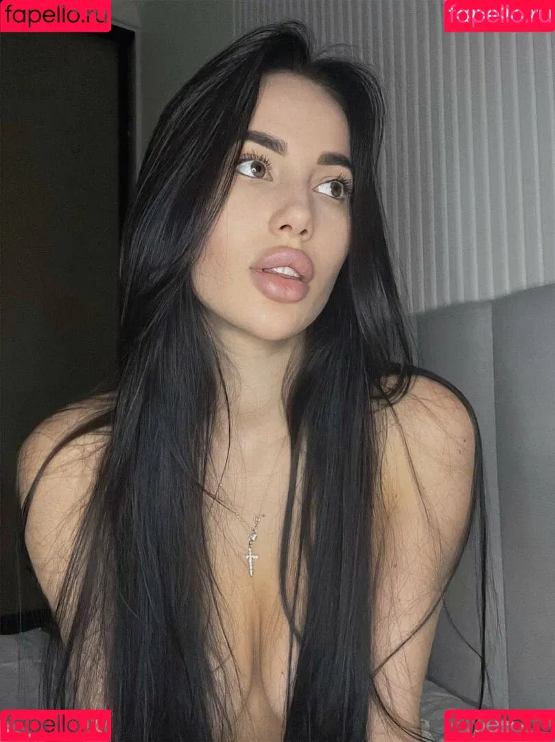 Nadinnadi Onlyfans Photo Gallery 
