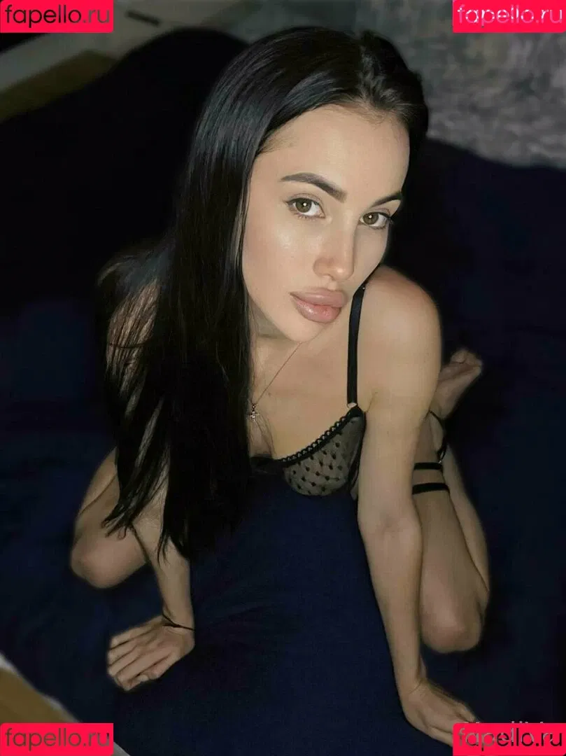 Nadinnadi Onlyfans Photo Gallery 
