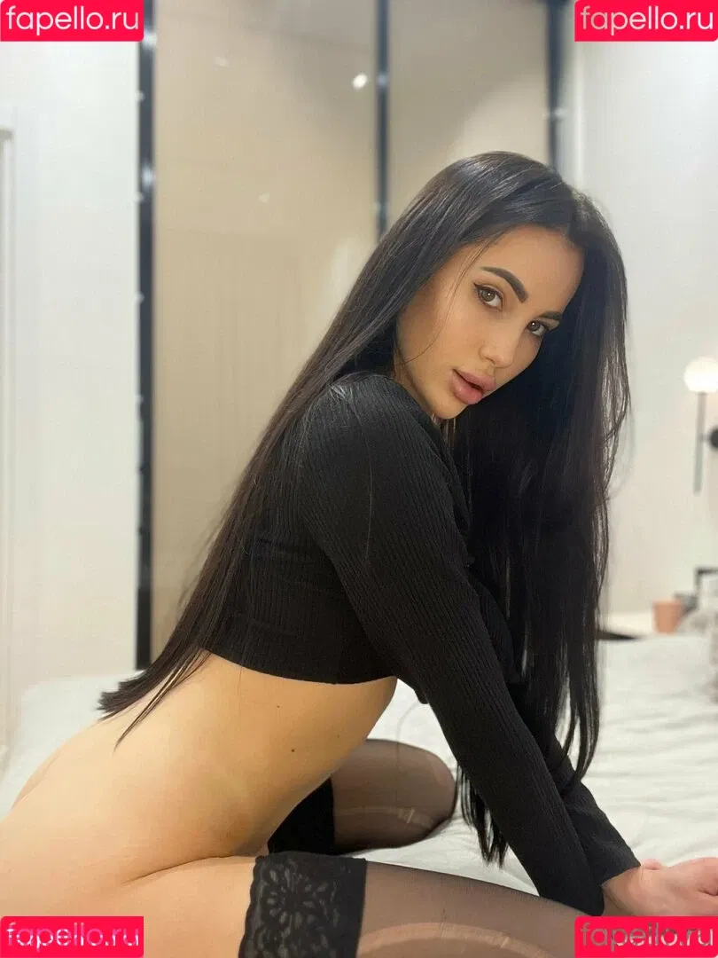 Nadinnadi Onlyfans Photo Gallery 