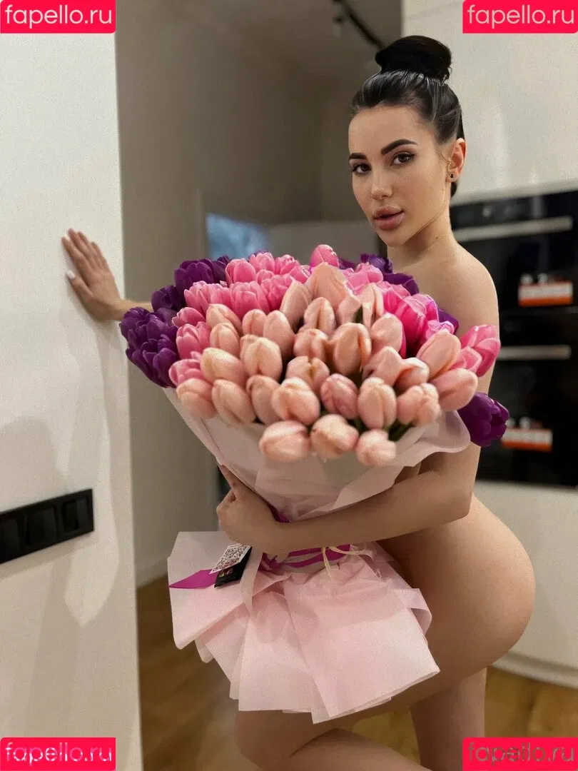 Nadinnadi Onlyfans Photo Gallery 