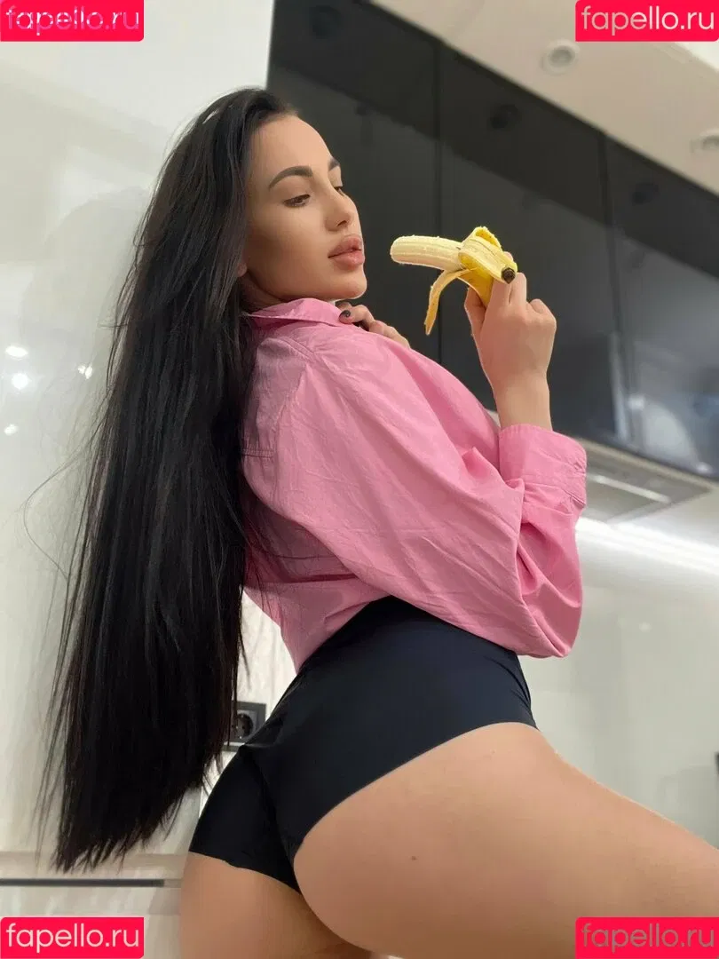 Nadinnadi Onlyfans Photo Gallery 
