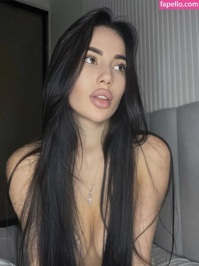 Nadinnadi Onlyfans Photo Gallery 