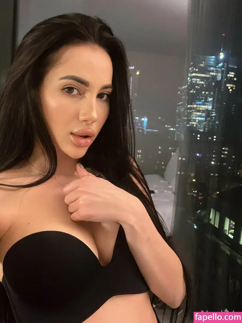 Nadinnadi Onlyfans Photo Gallery 