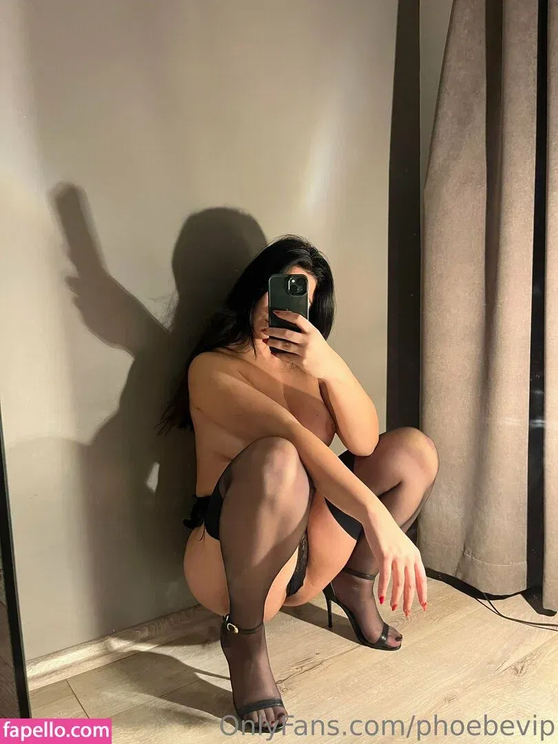 theephoebee Onlyfans Photo Gallery 