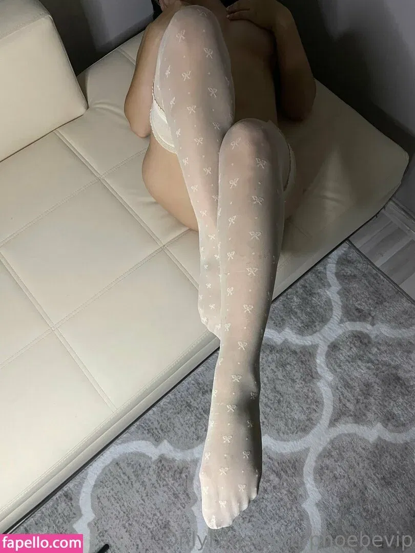 theephoebee Onlyfans Photo Gallery 