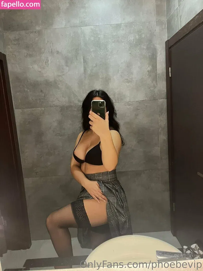 theephoebee Onlyfans Photo Gallery 