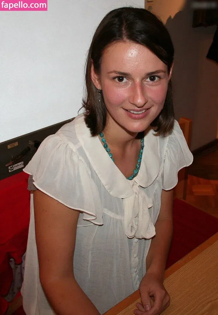 Annett Renneberg Onlyfans Photo Gallery 