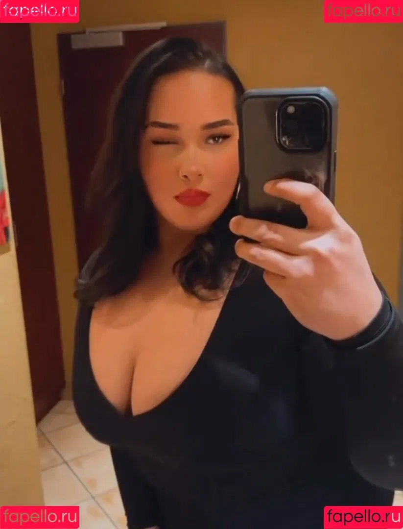 melina.bodybuilder Onlyfans Photo Gallery 