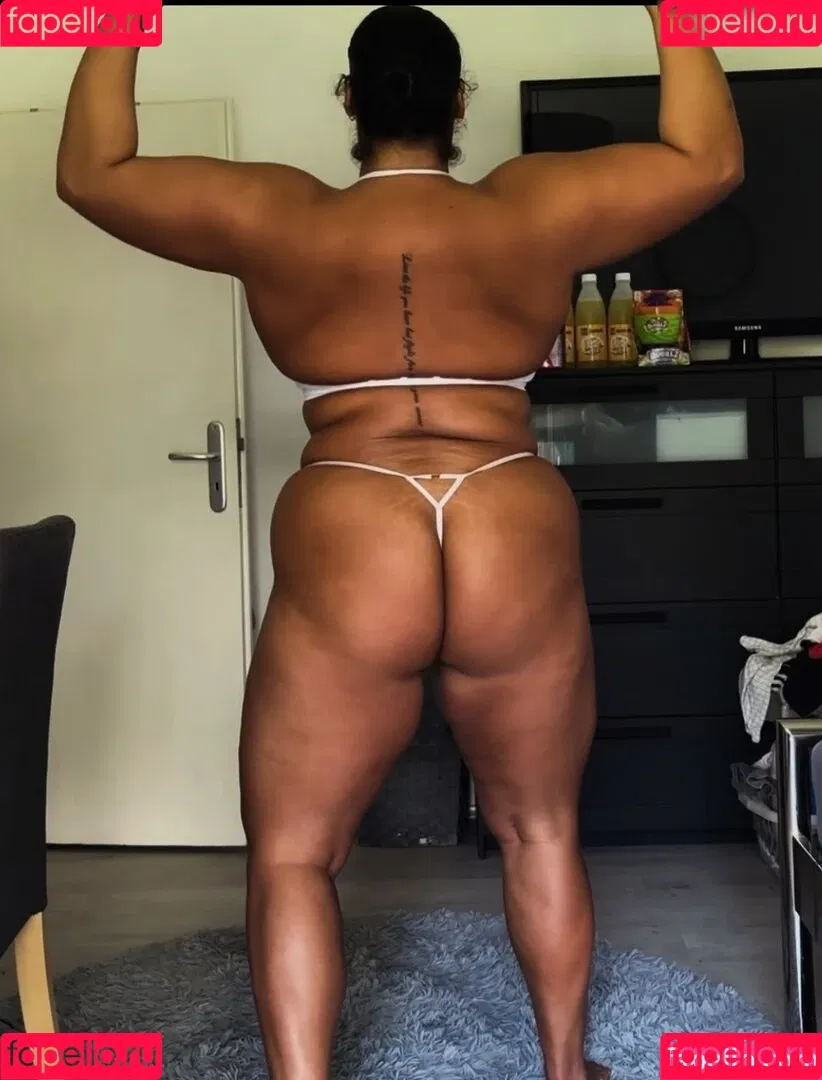 melina.bodybuilder Onlyfans Photo Gallery 