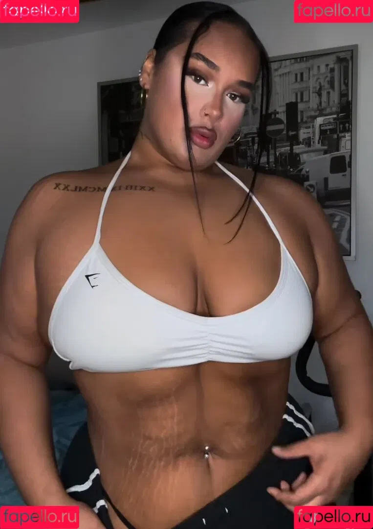 melina.bodybuilder Onlyfans Photo Gallery 