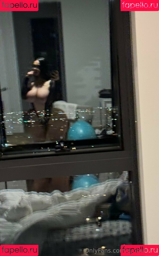 amburnee Onlyfans Photo Gallery 